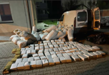 Policia zë në kufi mbi 600 kilogramë duhan të papërpunuar që po tentohej të kontrabandohej