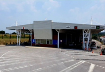 Shtohet numri i mërgimtarëve që arrijnë në Kosovë, dy orë pritjet në pikën kufitare tek Dheu i Bardhë