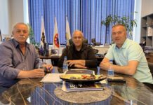 Presidenti Ademi priti kryetarin e komunës së Fushë Kosovës dhe kryetarin e KF Fushë Kosova