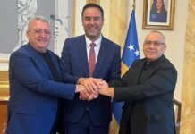 Presidenti Ademi dhe presidenti Duka u pritën nga kryeparlamentari Glauk Konjufca